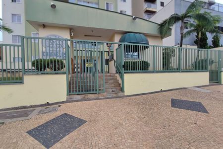 Apartamento para alugar com 90m², 3 quartos e 1 vagaFachada do Condomínio