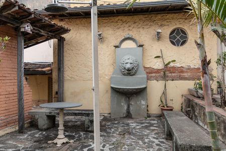 Casa à venda com 700m², 3 quartos e 4 vagasÁrea comum