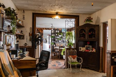 Casa à venda com 700m², 3 quartos e 4 vagasSala 2