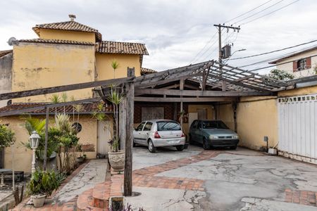 Casa à venda com 700m², 3 quartos e 4 vagasGaragem