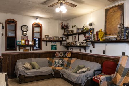 Casa à venda com 700m², 3 quartos e 4 vagasSala 2