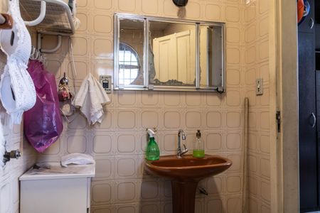 Casa à venda com 700m², 3 quartos e 4 vagasBanheiro da Suíte