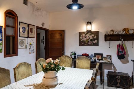 Casa à venda com 700m², 3 quartos e 4 vagasSala 1