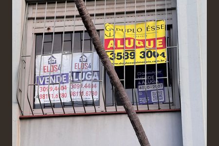 Apartamento à venda com 42m², 1 quarto e sem vaga Apartamento à venda com 42m², 1 quarto e sem vagaPlaca