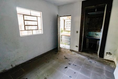 Casa à venda com 300m², 2 quartos e 6 vagas Casa à venda com 300m², 2 quartos e 6 vagasSala 2