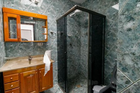 Casa à venda com 300m², 2 quartos e 6 vagas Casa à venda com 300m², 2 quartos e 6 vagasBanheiro