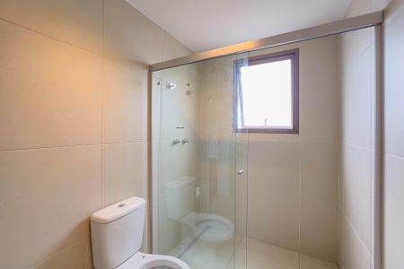 Banheiro de kitnet/studio para alugar com 1 quarto, 32m² em Vila Dom Pedro I, São Paulo