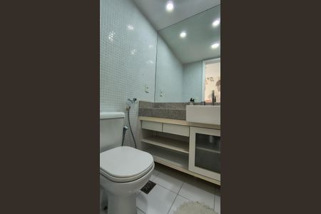 Apartamento à venda com 130m², 3 quartos e 2 vagas Apartamento à venda com 130m², 3 quartos e 2 vagasBanheiro da Suíte 3