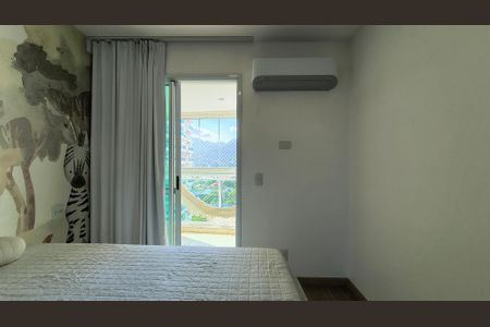 Apartamento à venda com 130m², 3 quartos e 2 vagas Apartamento à venda com 130m², 3 quartos e 2 vagasSuíte 3