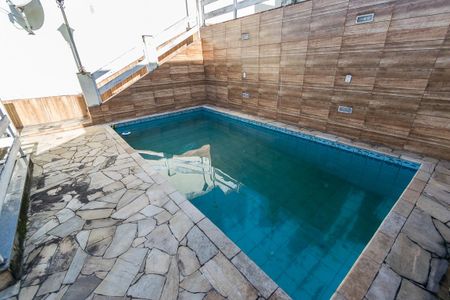 Casa para alugar com 320m², 4 quartos e 2 vagasPiscina