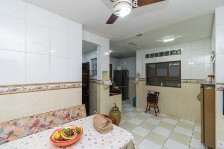 Casa para alugar com 320m², 4 quartos e 2 vagasCopa