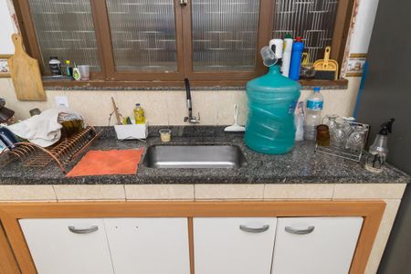 Casa para alugar com 320m², 4 quartos e 2 vagasCozinha