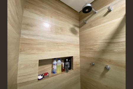 Apartamento para alugar com 67m², 2 quartos e 1 vagaBanheiro 