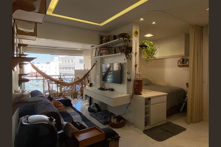Apartamento para alugar com 67m², 2 quartos e 1 vagaSala