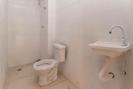 Apartamento para alugar com 40m², 2 quartos e sem vaga Apartamento para alugar com 40m², 2 quartos e sem vagaBanheiro
