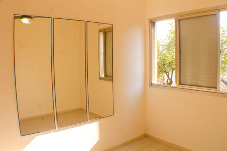 Apartamento à venda com 77m², 3 quartos e 2 vagasQuarto 1