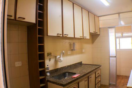 Apartamento à venda com 77m², 3 quartos e 2 vagasCozinha
