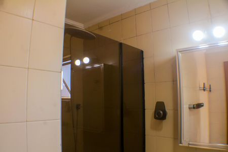 Apartamento à venda com 77m², 3 quartos e 2 vagasBanheiro Principal