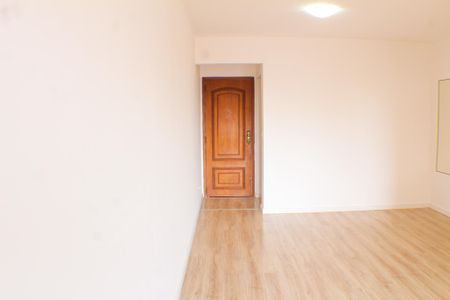 Apartamento à venda com 77m², 3 quartos e 2 vagasSala