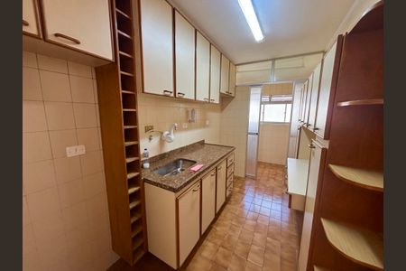 Apartamento à venda com 77m², 3 quartos e 2 vagasCozinha