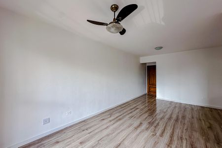 Apartamento à venda com 77m², 2 quartos e 2 vagasSala