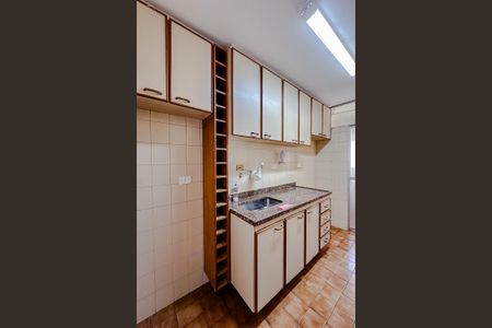 Apartamento à venda com 77m², 2 quartos e 2 vagasCozinha