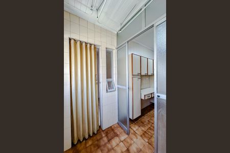 Apartamento à venda com 77m², 2 quartos e 2 vagasÁrea de Serviço