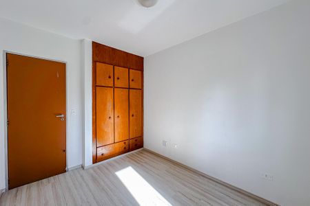 Apartamento à venda com 77m², 2 quartos e 2 vagasQuarto 1
