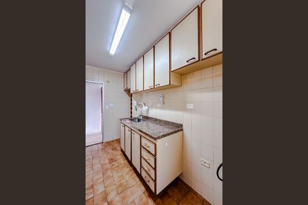 Apartamento à venda com 77m², 2 quartos e 2 vagasCozinha