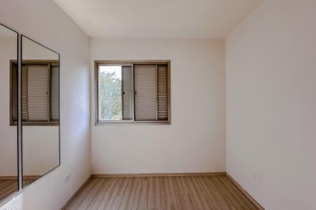 Apartamento à venda com 77m², 2 quartos e 2 vagasQuarto 2