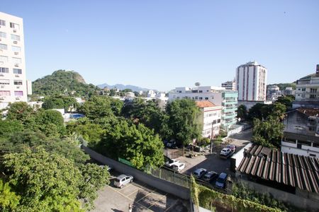 Apartamento à venda com 280m², 5 quartos e 2 vagas Apartamento à venda com 280m², 5 quartos e 2 vagasVista da Varanda