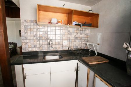 Apartamento à venda com 280m², 5 quartos e 2 vagas Apartamento à venda com 280m², 5 quartos e 2 vagasÁrea comum - Churrasqueira