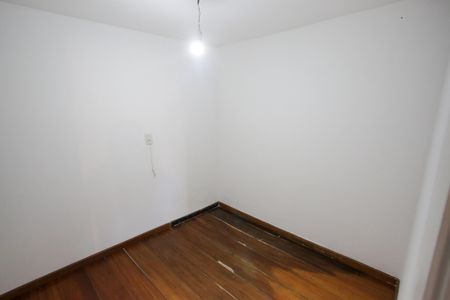 Apartamento à venda com 280m², 5 quartos e 2 vagas Apartamento à venda com 280m², 5 quartos e 2 vagasSuíte 2