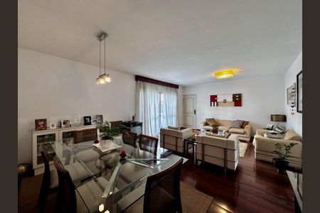 Apartamento para alugar com 148m², 4 quartos e 3 vagasSala