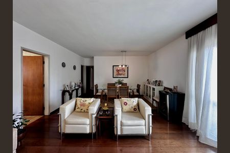 Apartamento para alugar com 148m², 4 quartos e 3 vagasSala