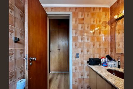 Apartamento para alugar com 148m², 4 quartos e 3 vagasBanheiro Suíte 2