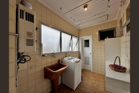 Apartamento para alugar com 148m², 4 quartos e 3 vagasÁrea de Serviço