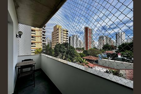 Apartamento para alugar com 148m², 4 quartos e 3 vagasSacada da Sala