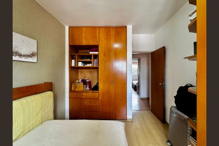 Apartamento para alugar com 148m², 4 quartos e 3 vagasQuarto 4