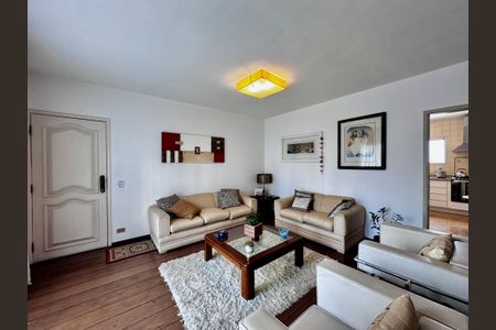 Apartamento para alugar com 148m², 4 quartos e 3 vagasSala