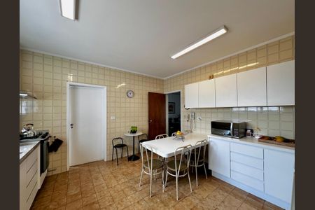 Apartamento para alugar com 148m², 4 quartos e 3 vagasCozinha