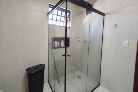 Casa à venda com 125m², 3 quartos e 2 vagas Casa à venda com 125m², 3 quartos e 2 vagasBanheiro Suíte