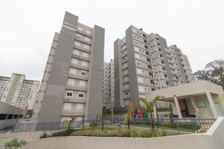 Apartamento à venda com 60m², 2 quartos e 1 vaga Apartamento à venda com 60m², 2 quartos e 1 vagaFachada