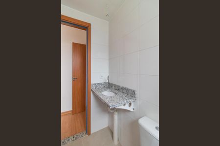 Apartamento à venda com 60m², 2 quartos e 1 vaga Apartamento à venda com 60m², 2 quartos e 1 vagaBanheiro da Suíte