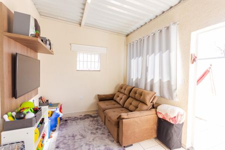 Apartamento à venda com 76m², 3 quartos e 1 vagaÁrea de Serviço