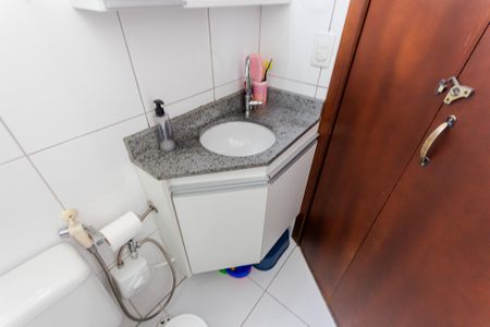 Apartamento à venda com 76m², 3 quartos e 1 vagaBanheiro 2