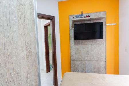 Apartamento à venda com 76m², 3 quartos e 1 vagaQuarto 2