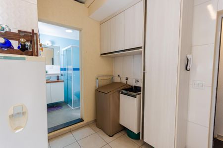 Apartamento à venda com 76m², 3 quartos e 1 vagaÁrea de Serviço