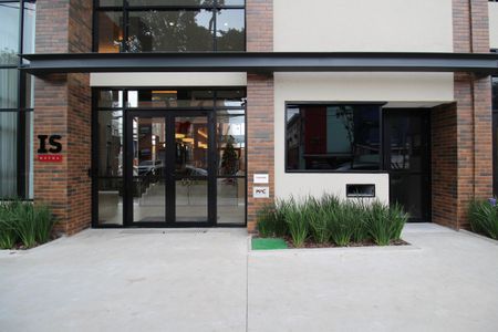 Studio para alugar com 27m², 1 quarto e sem vaga Studio para alugar com 27m², 1 quarto e sem vagaFachada