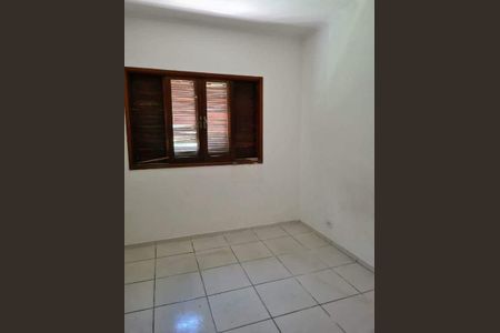 Casa à venda com 218m², 3 quartos e 4 vagas